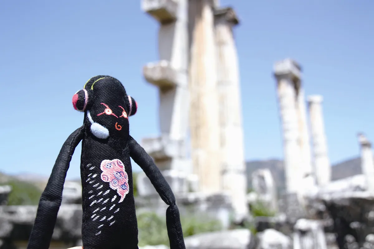 ●  手工娃娃旅行  靜聽歷史