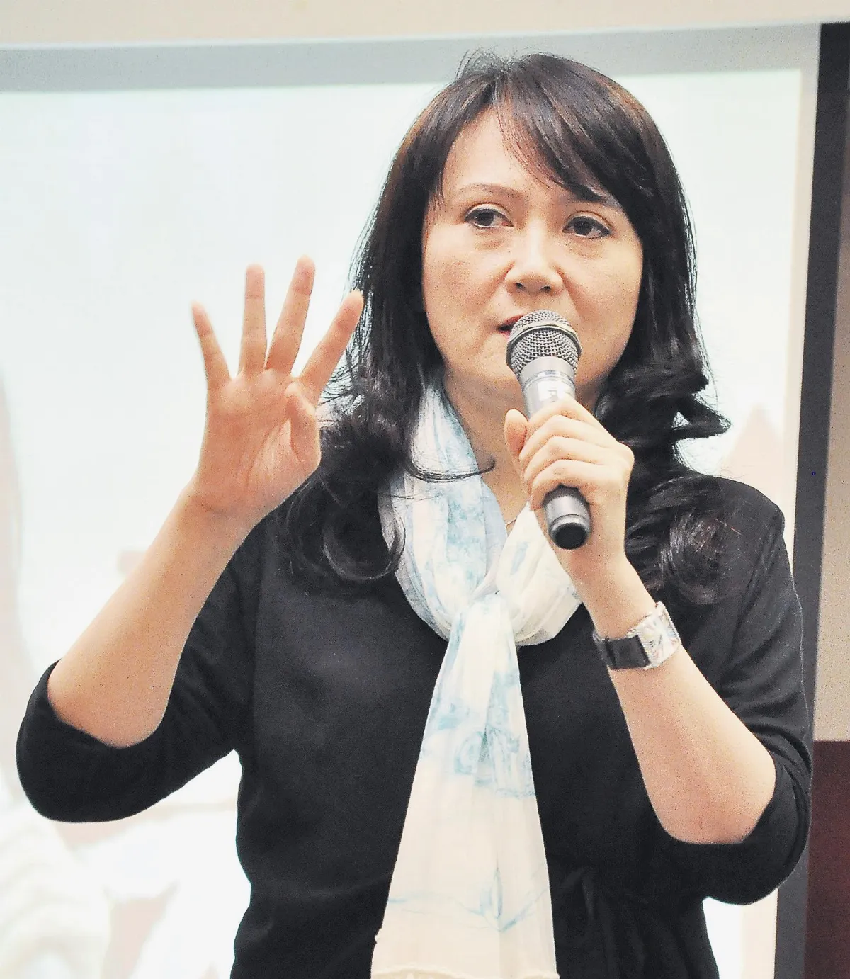 【教養心得分享】先扮虎媽 再慢慢開放