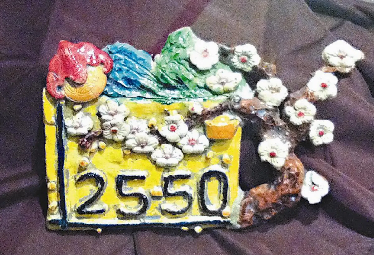 交趾陶做門牌 嘉市有創意