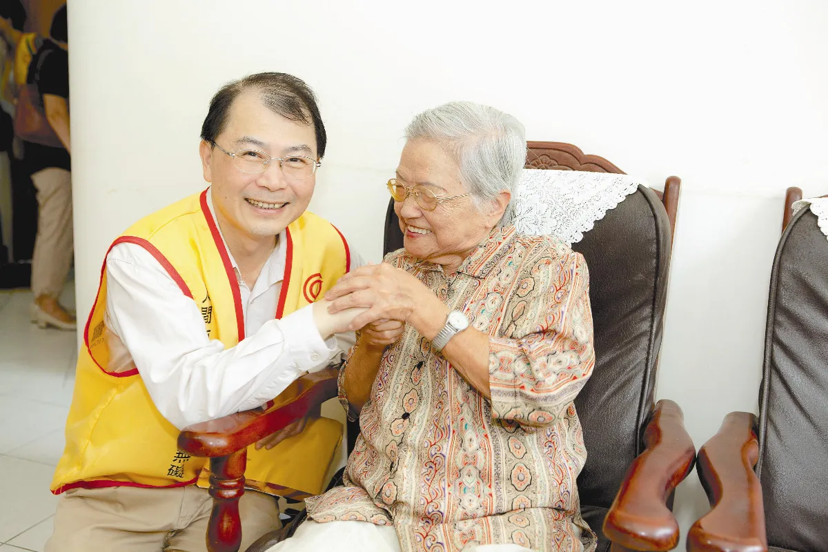 為弱勢老人改善居家 終於能好好睡覺