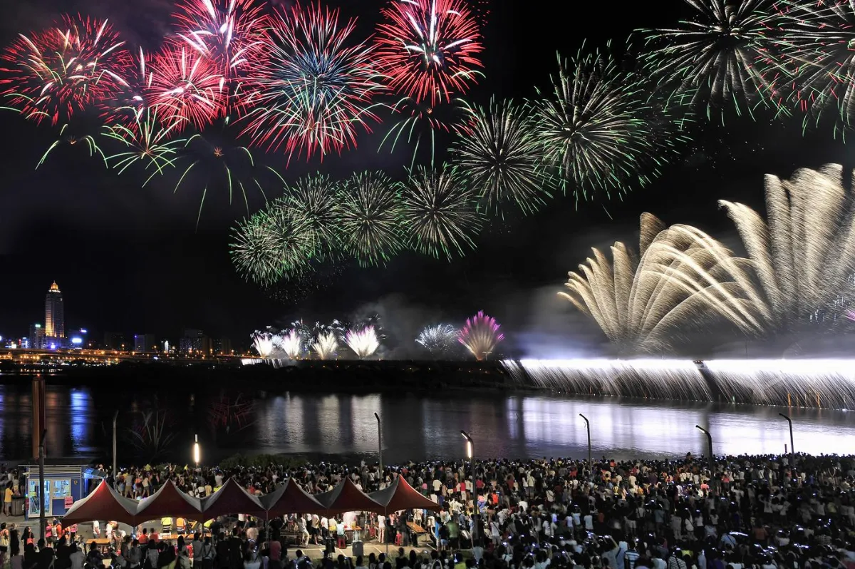 看圖學寫作 璀璨的煙火