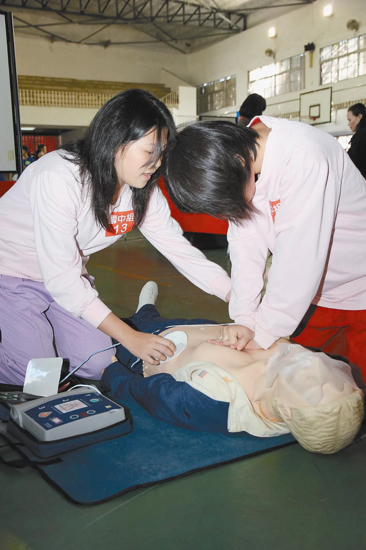 救人誰最棒？宜蘭競賽CPR+AED
