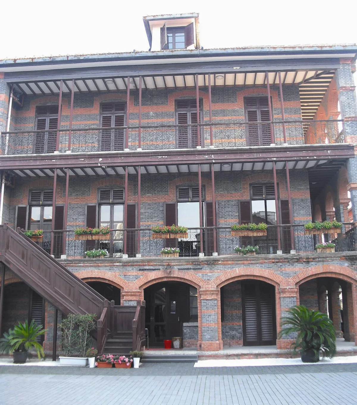 大時代的故事 猶太人的上海奇緣