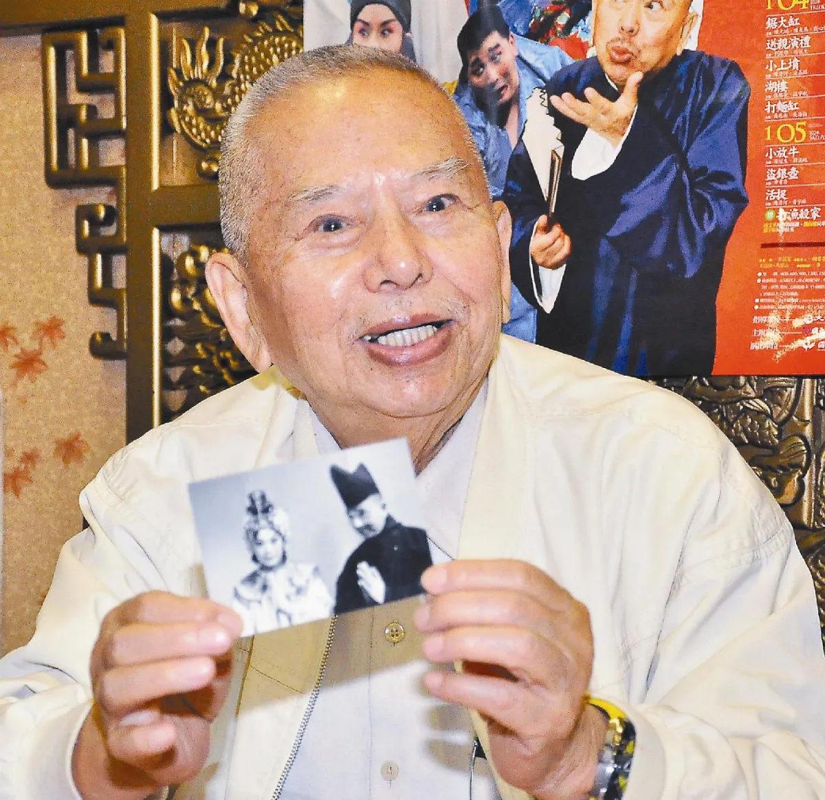 小丑報到 吳兆南獻藝