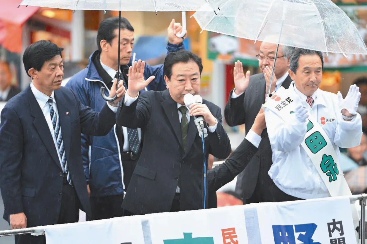 日選戰開打 野田、安倍砲火全開