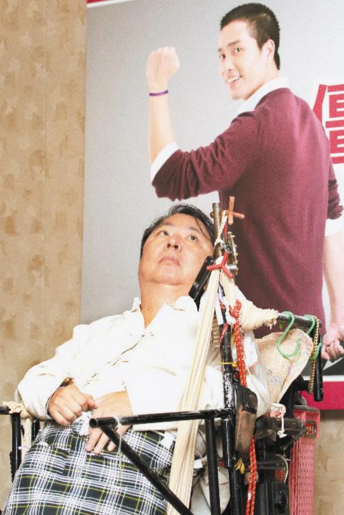 持續3個月下背痛 小心僵直性脊椎炎