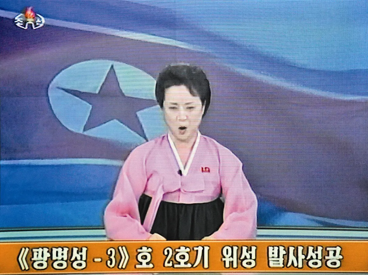 突破性大事 北韓女主播激昂演出