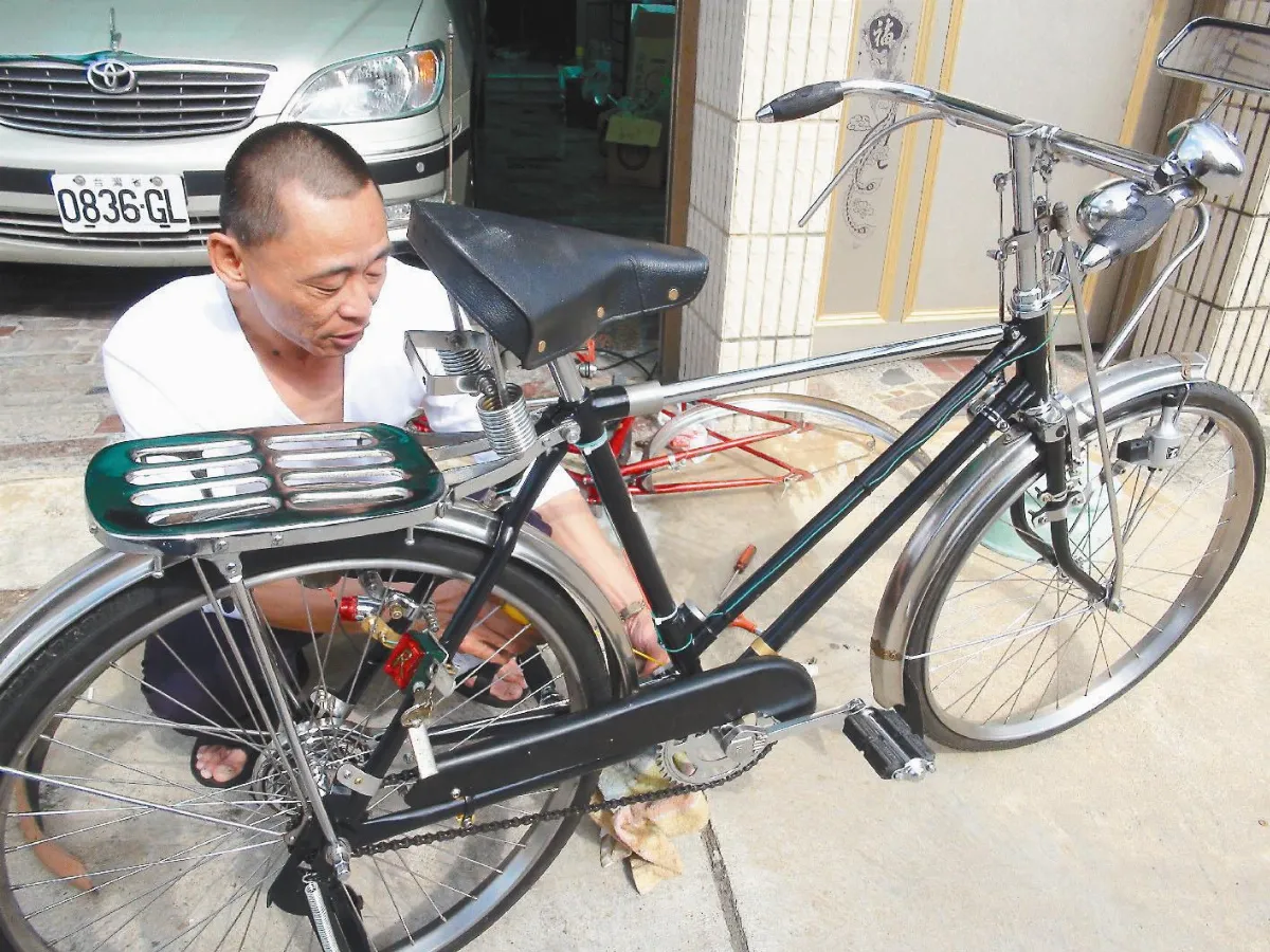 最棒的耶誕禮物警員重組單車 找回阿爸的幸福