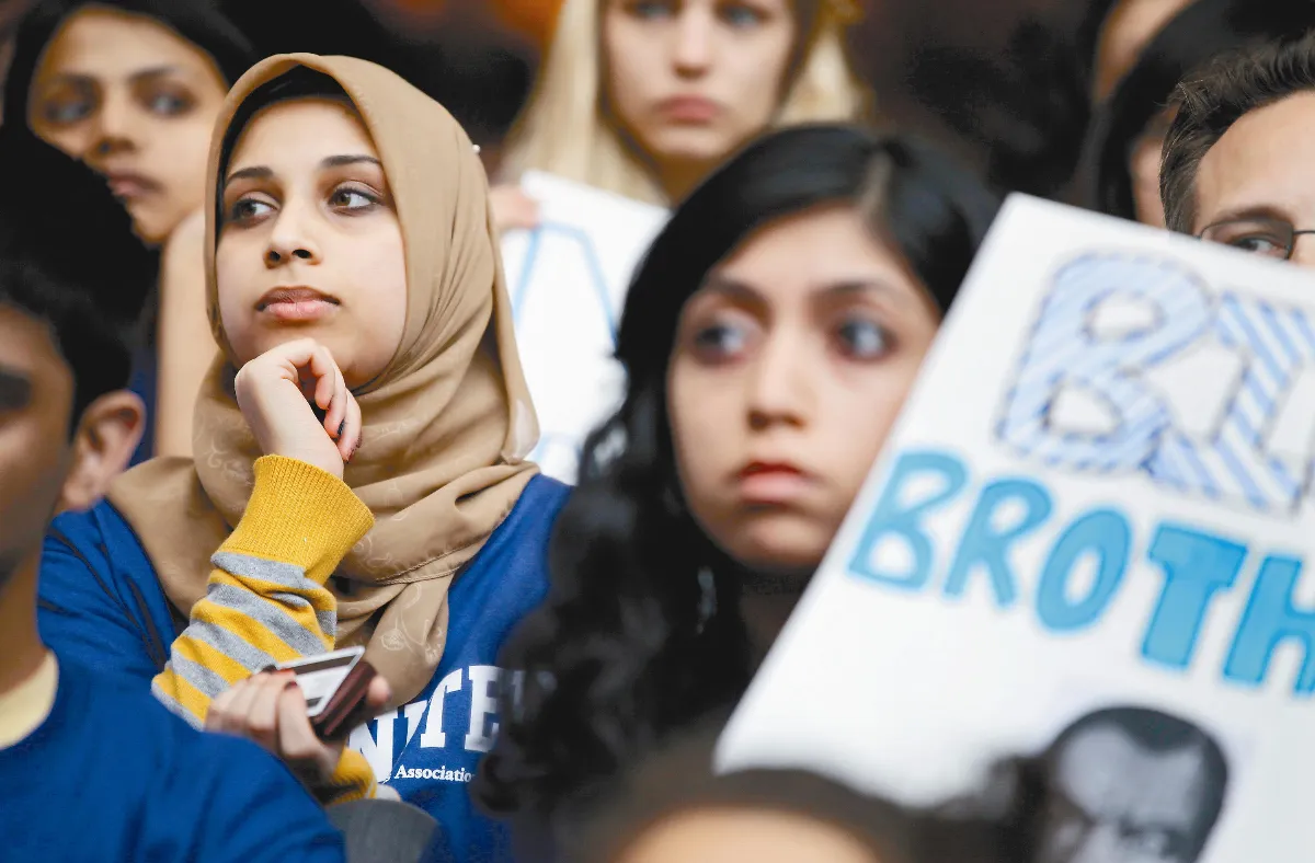 白人老齡化   出生率又低   淡褐色年代    美國少數族裔變多數