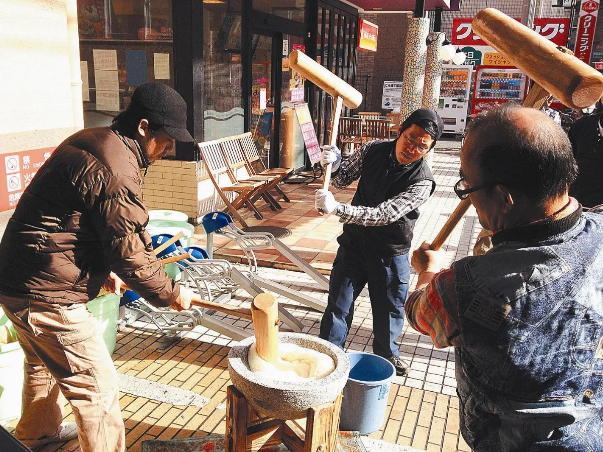【日本過年民俗】九日餅（    ）