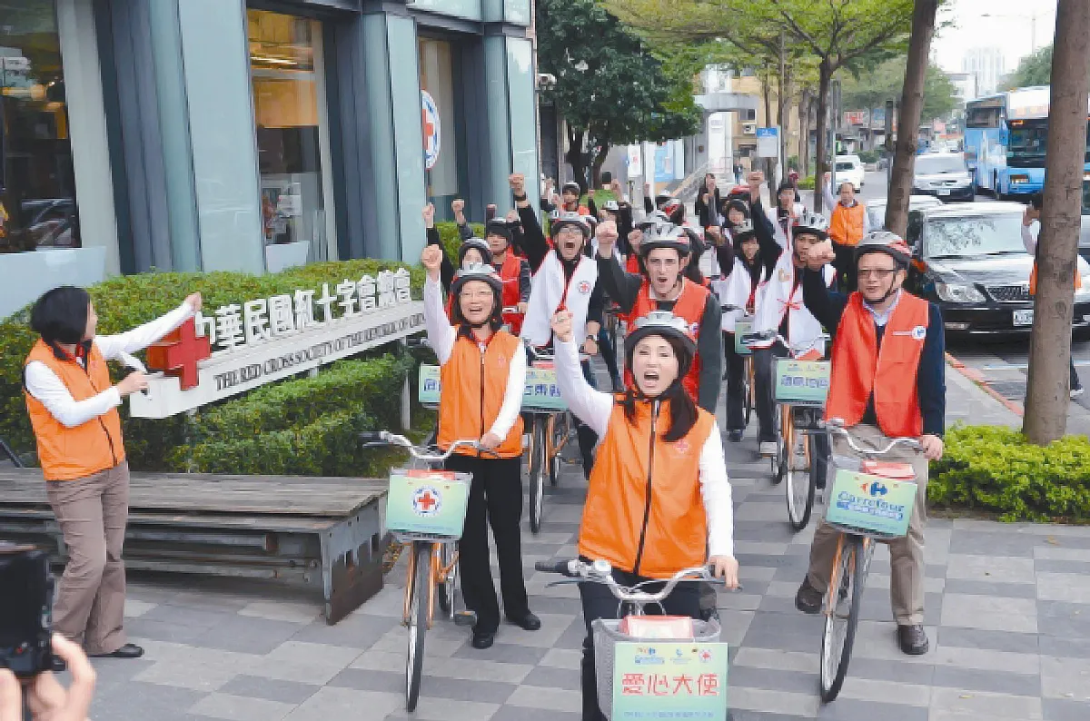寒冬送暖起跑 愛心年菜上路