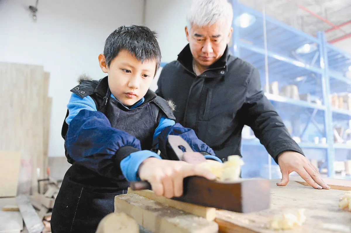 學作木工  寒假體驗實作