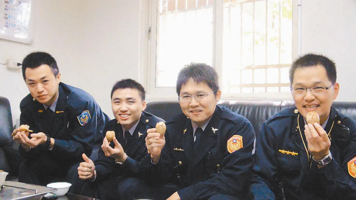 已煮3年 暖胃也暖心員警茶葉蛋 執勤回來領1顆