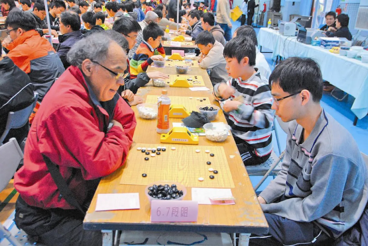 5~90歲圍棋手 花蓮女中競技