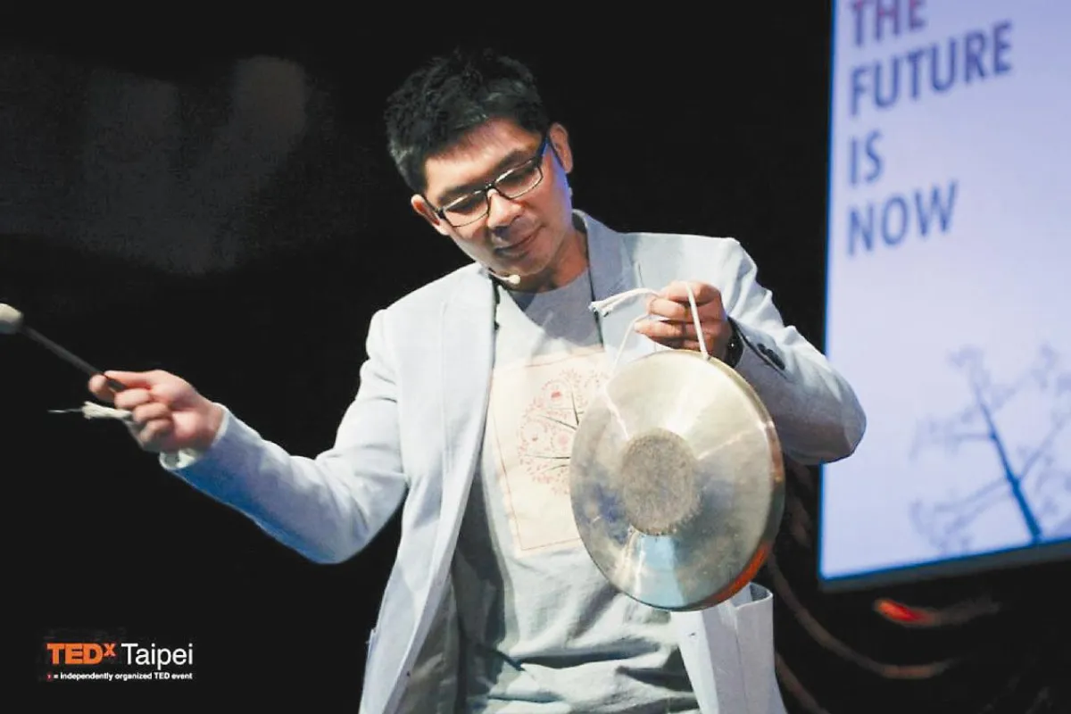 TED分享故事 彌補教育不足