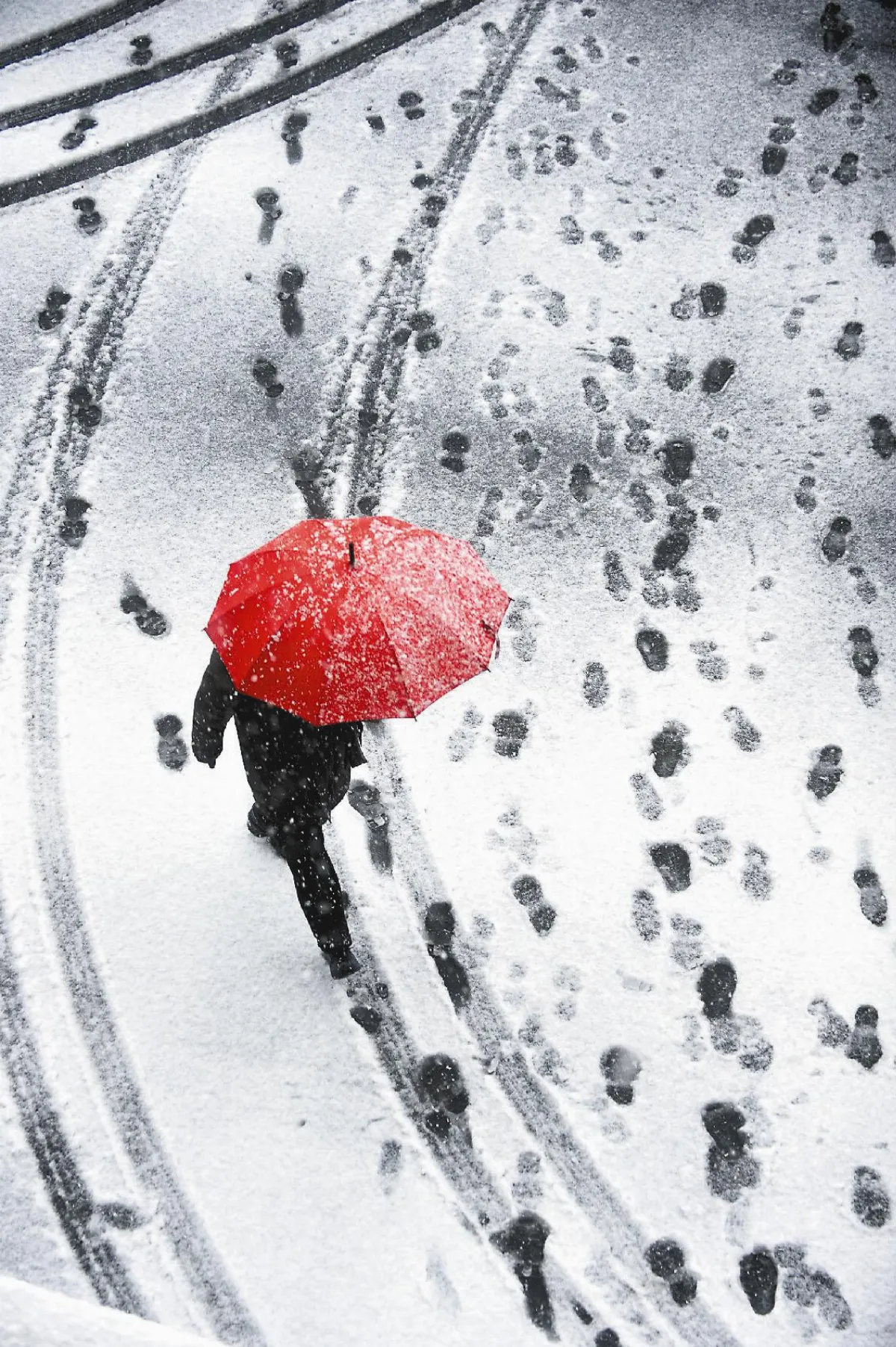 暴雪突襲華東 影響交通、中小學延後開學