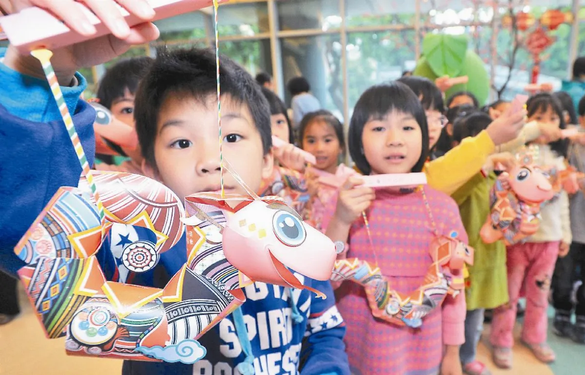 關懷病童 北市送5千燈籠