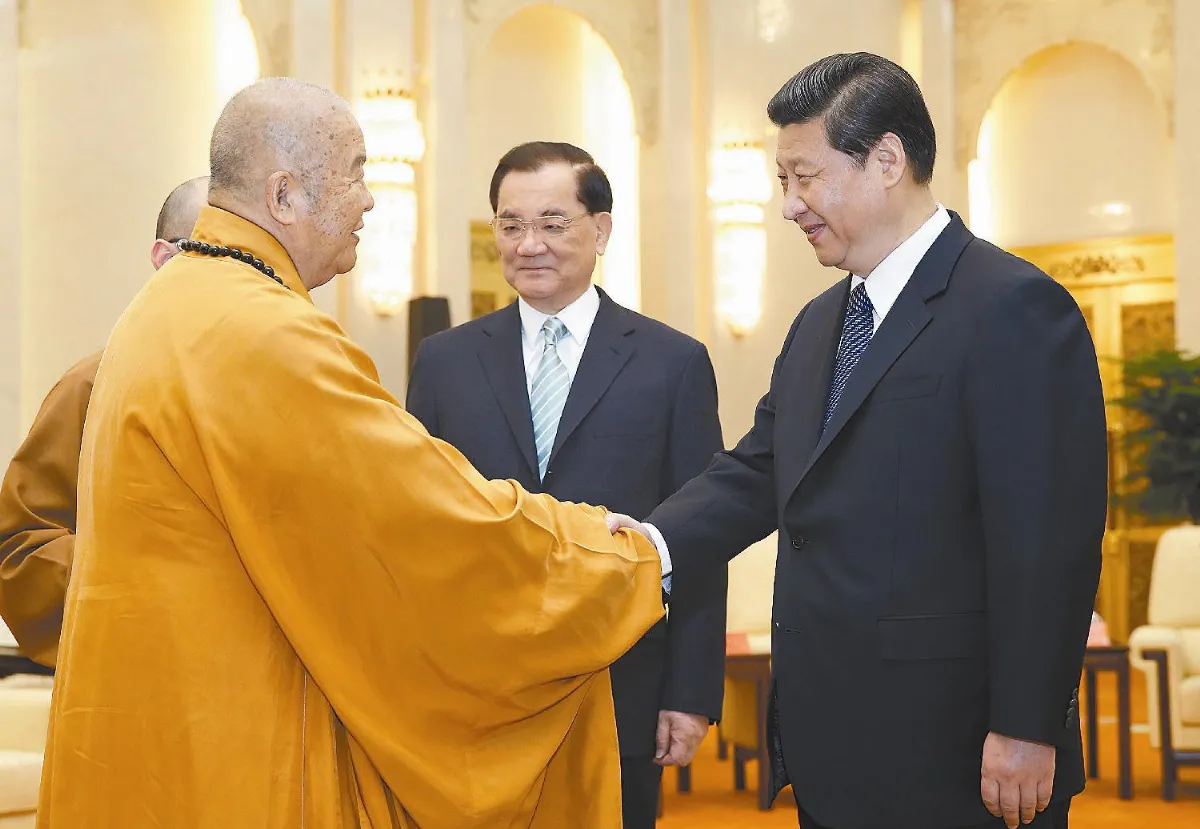 兩岸政治接觸 連戰：民間先行