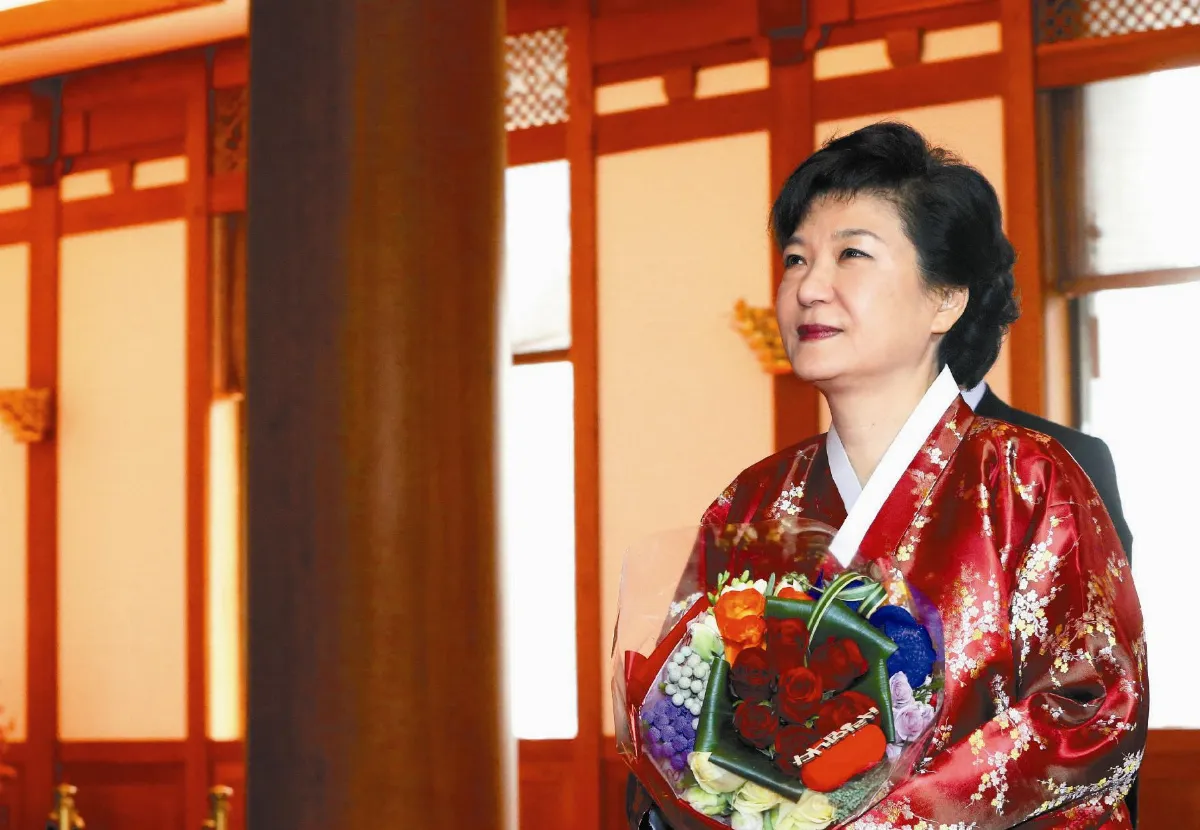 朴槿惠入主青瓦台 促北韓棄核