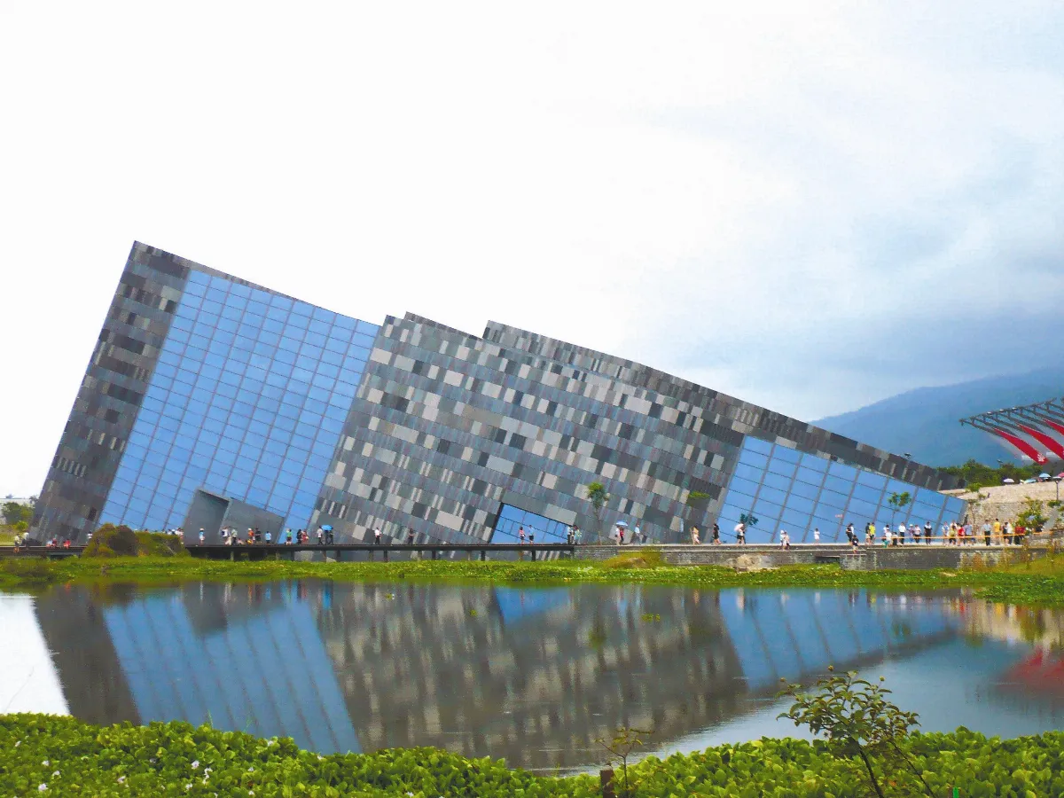 印象旅人烏龜造型？蘭博館融入環境