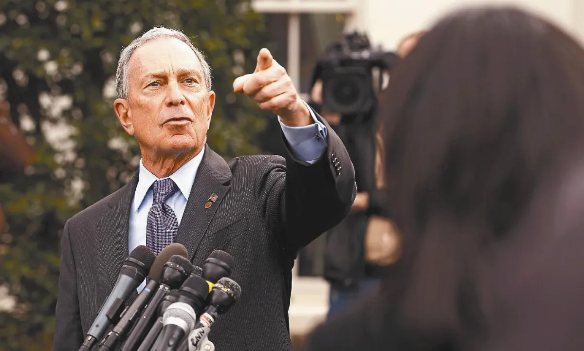 彭博市長 向紐約客的耳機宣戰