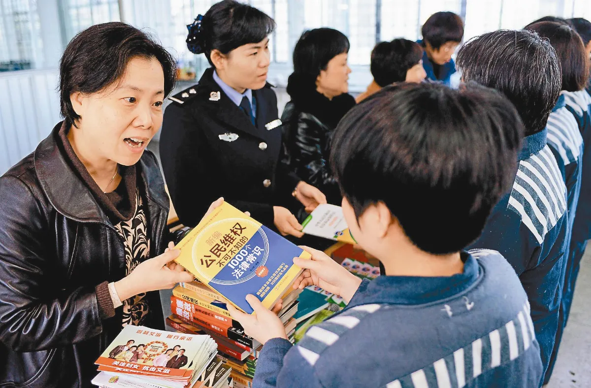 圖片故事積極又美麗女人撐起半邊天