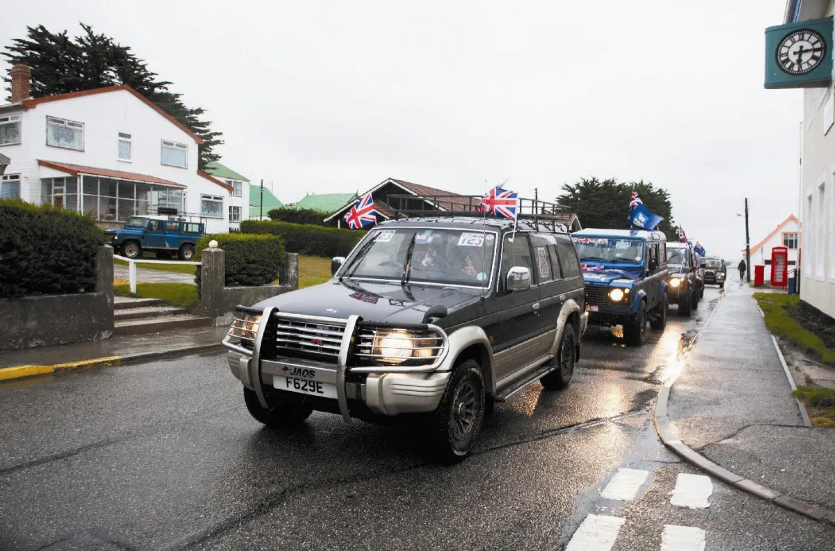 福克蘭公投 1672選民選邊站
