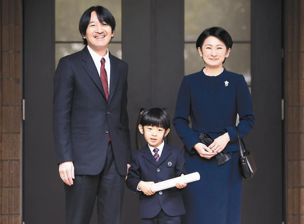 今天領畢業證書