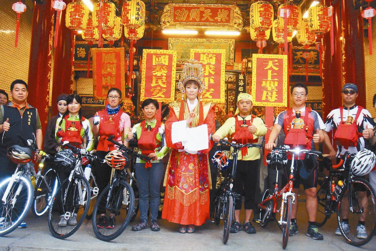 騎求平安 環保瘋媽祖