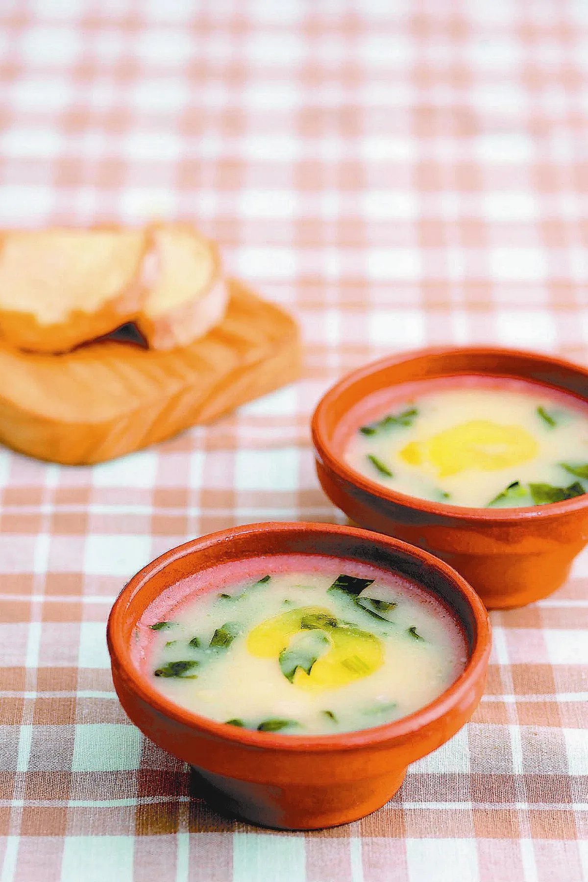 菜根香   綠花椰菜葉  葡式濃湯