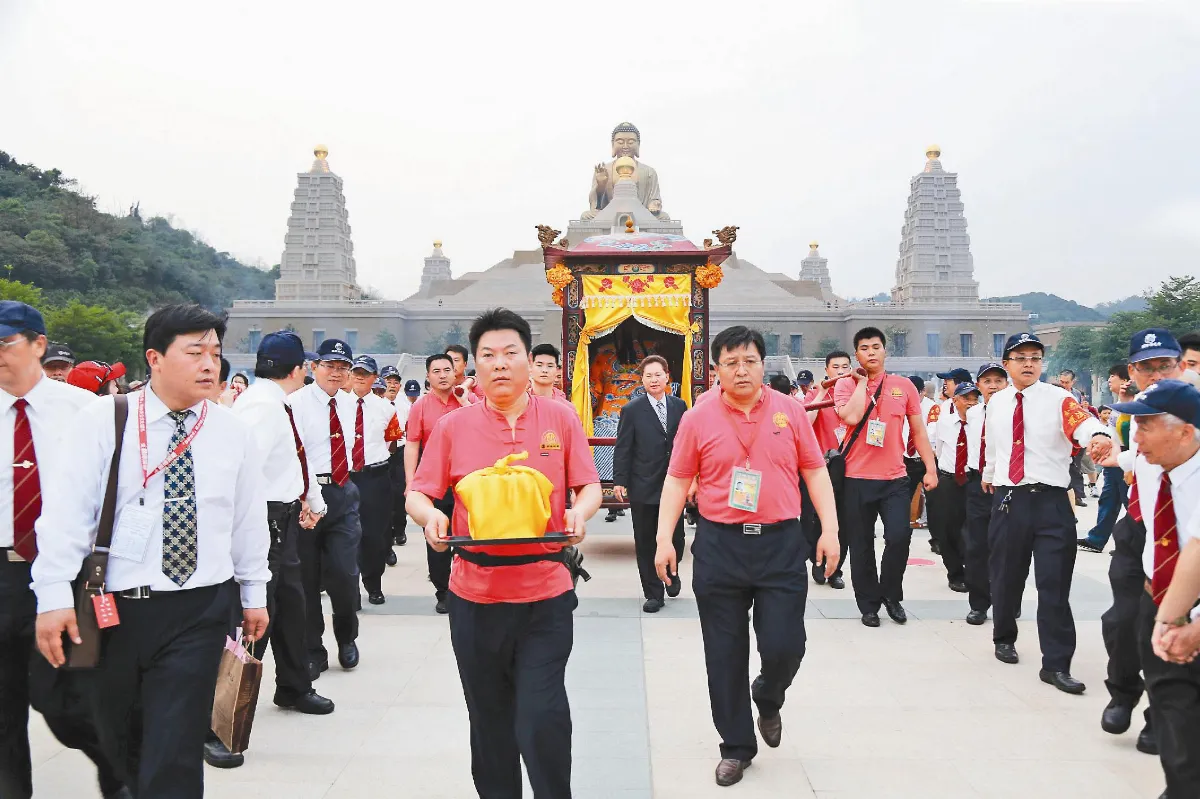 山西明朝關聖帝君 起駕佛館護法祈福