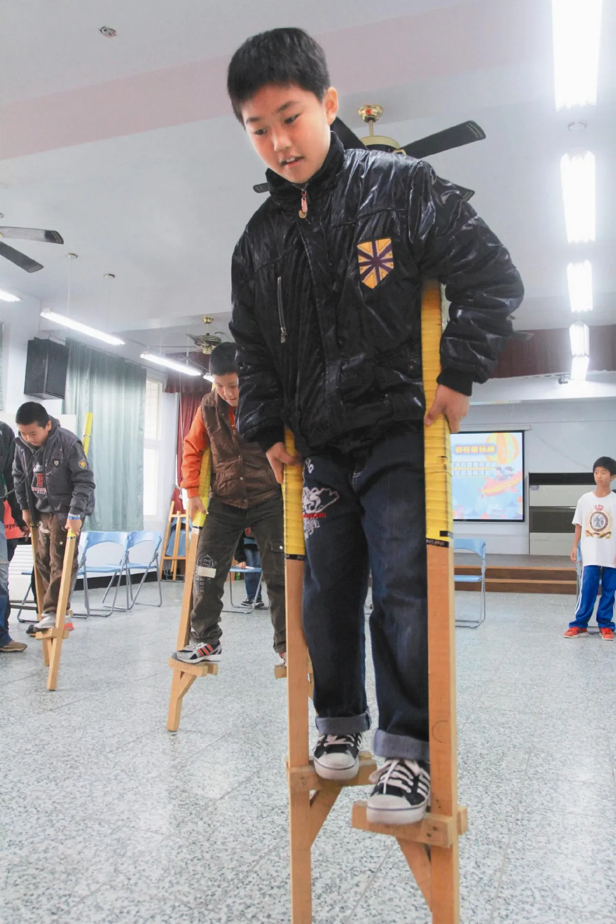 瑞穗國小76歲 童玩闖關慶生
