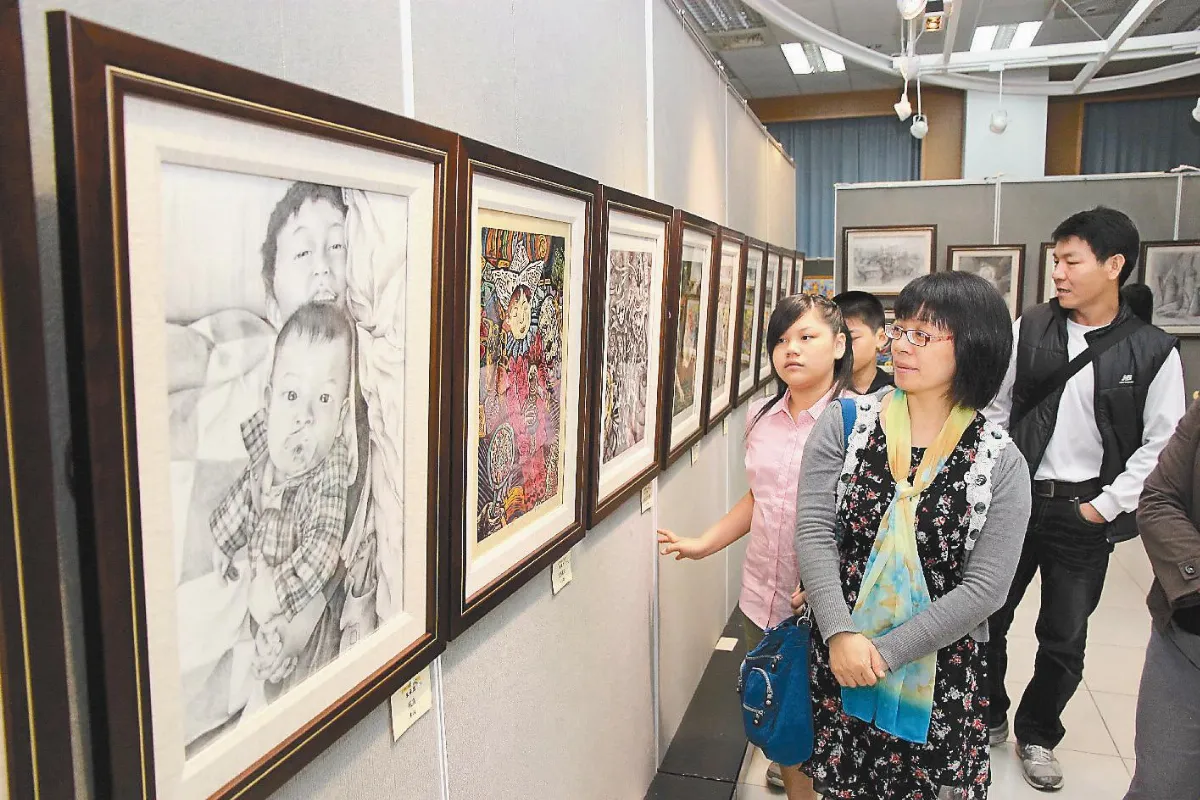 東光美術班畢展 聯想希臘神話