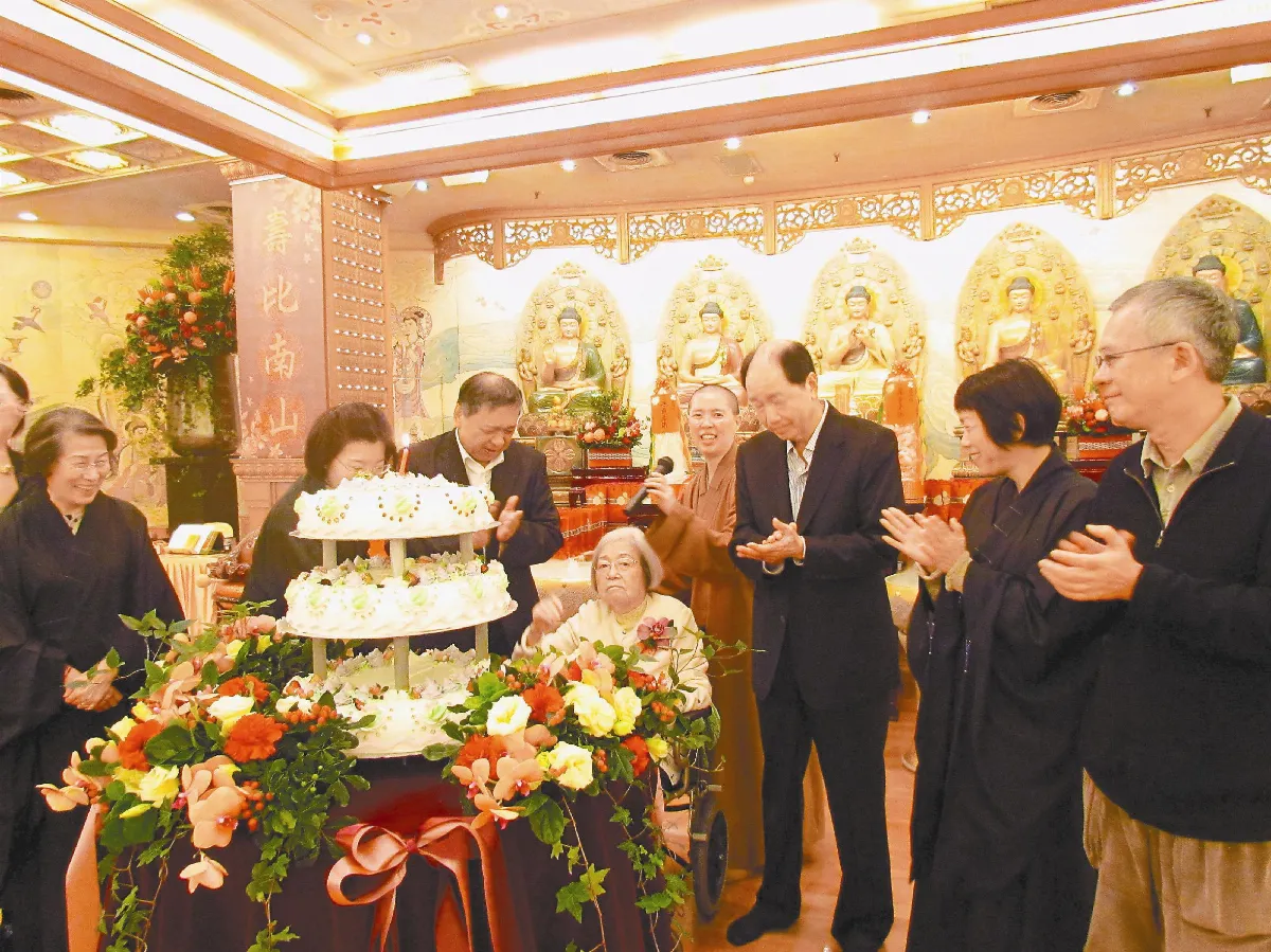 張姚宏影92嵩壽 台北道場同慶