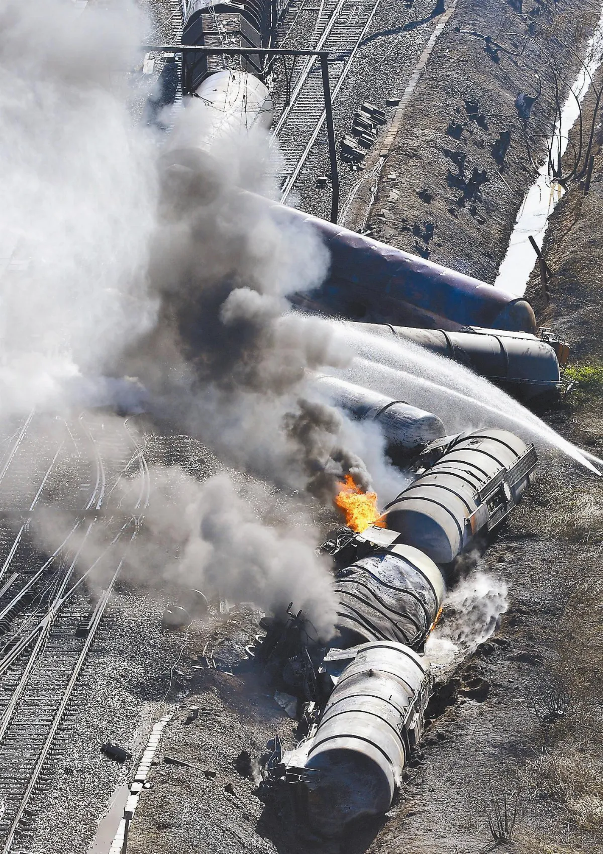 比國化學列車出軌爆炸  2死17傷