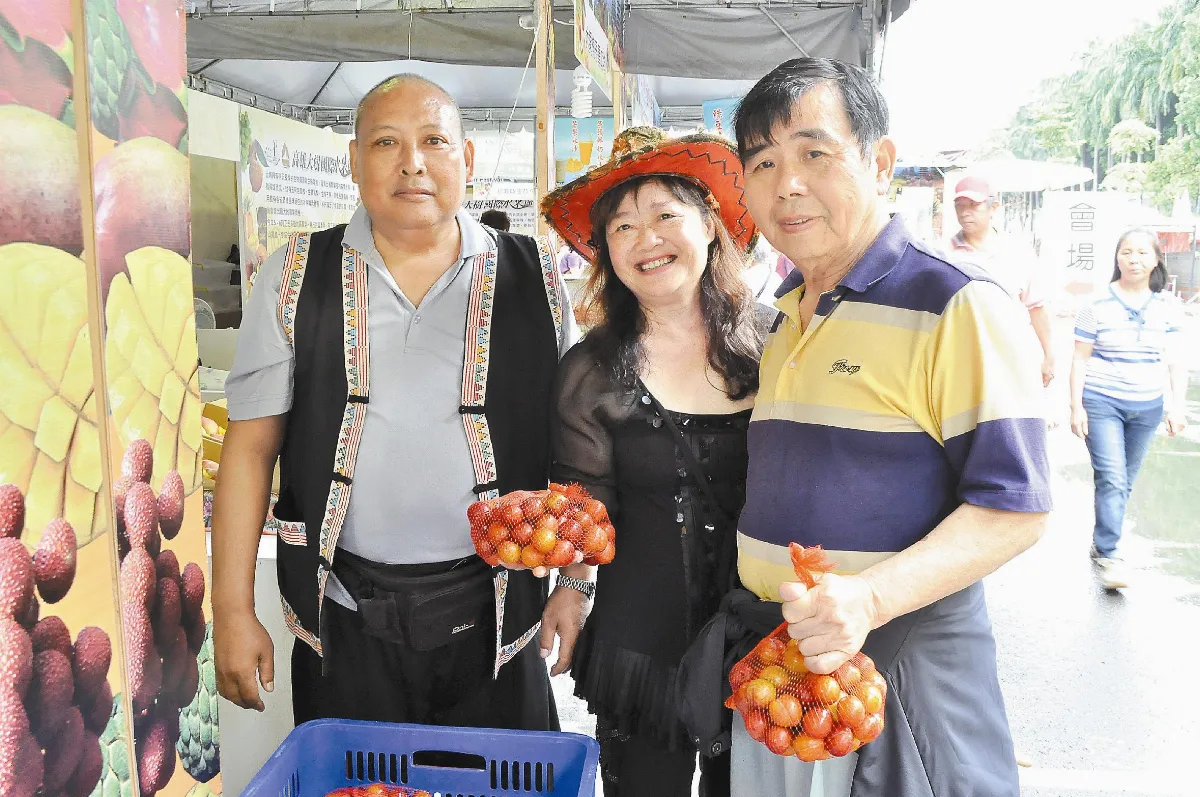 千戶原民跋涉 熱情相挺水果節
