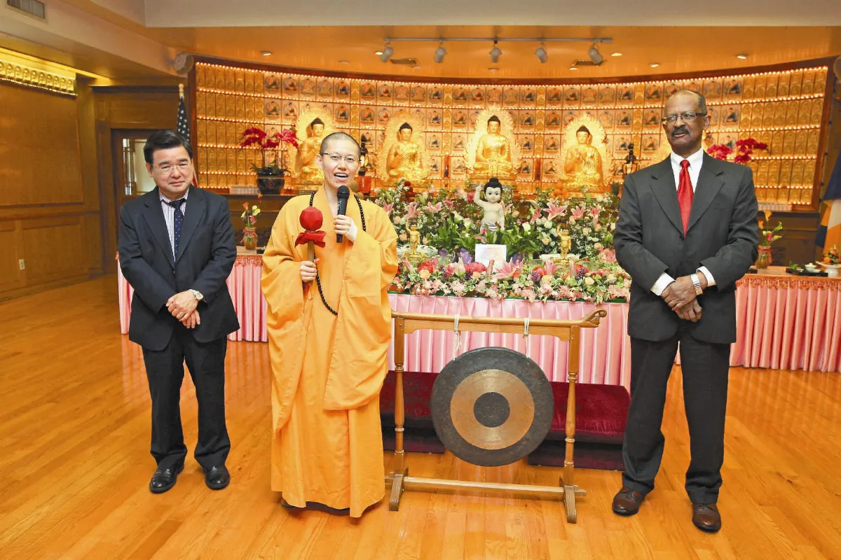 三好佛光園遊會 紐約開鑼