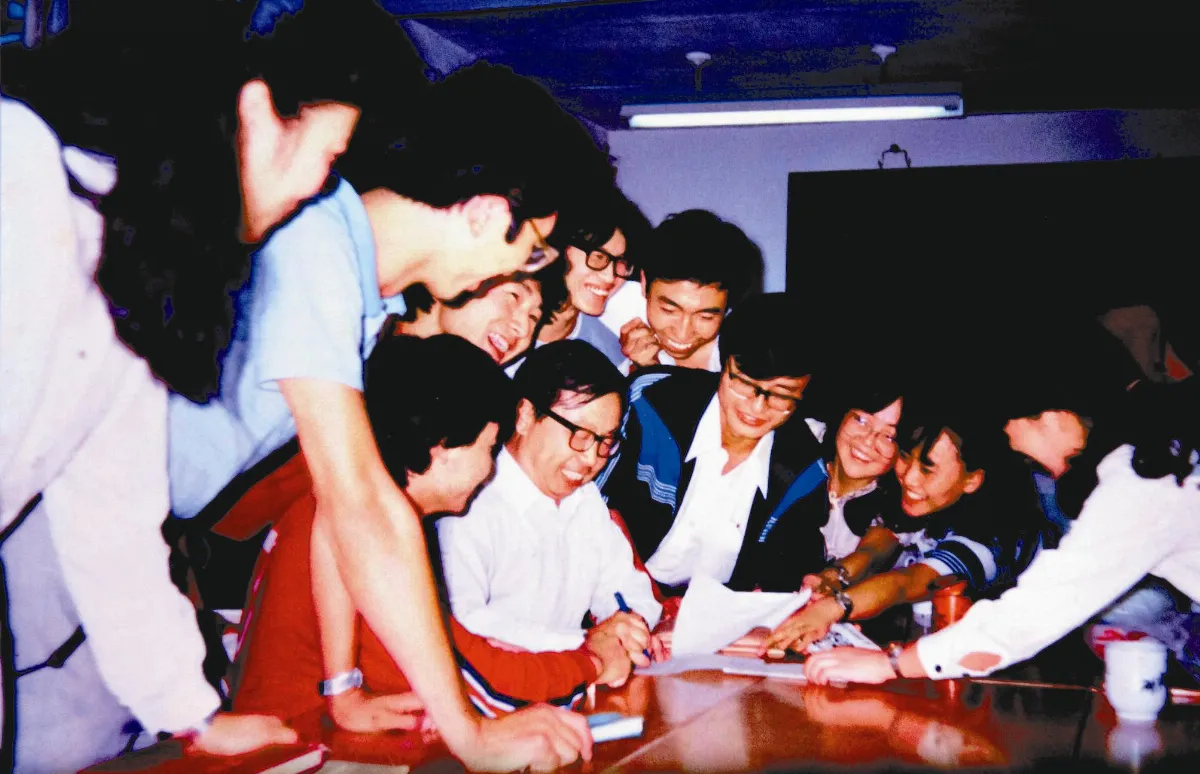 書和人追念一位偉大的知識分子方勵之在劍橋談辦大學的抱負
