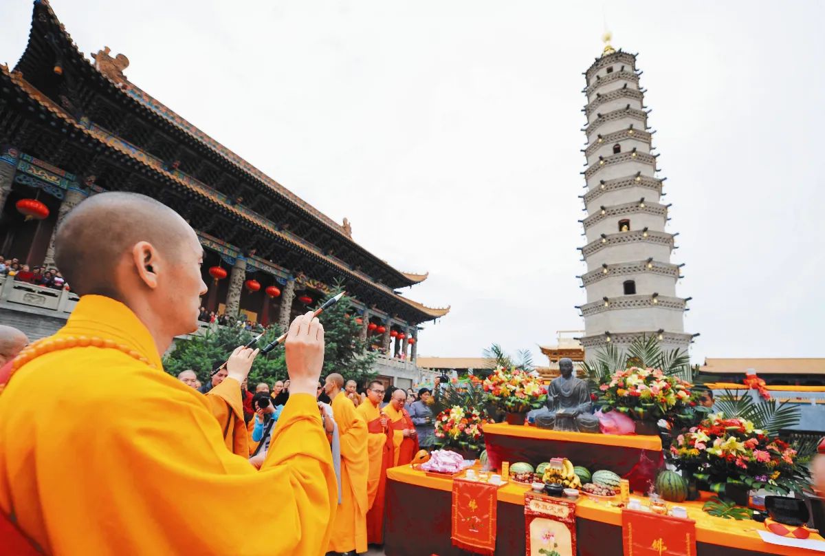 鳩摩羅什舌舍利塔 修復開光