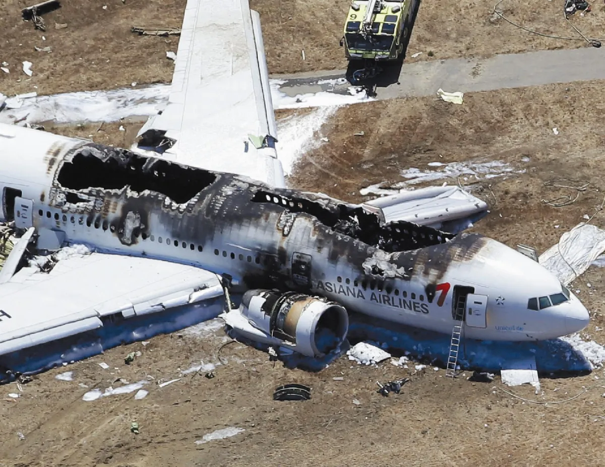 韓亞航客機在美失事 2死182傷