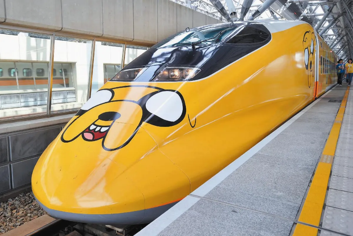 高鐵新列車 全車都卡通
