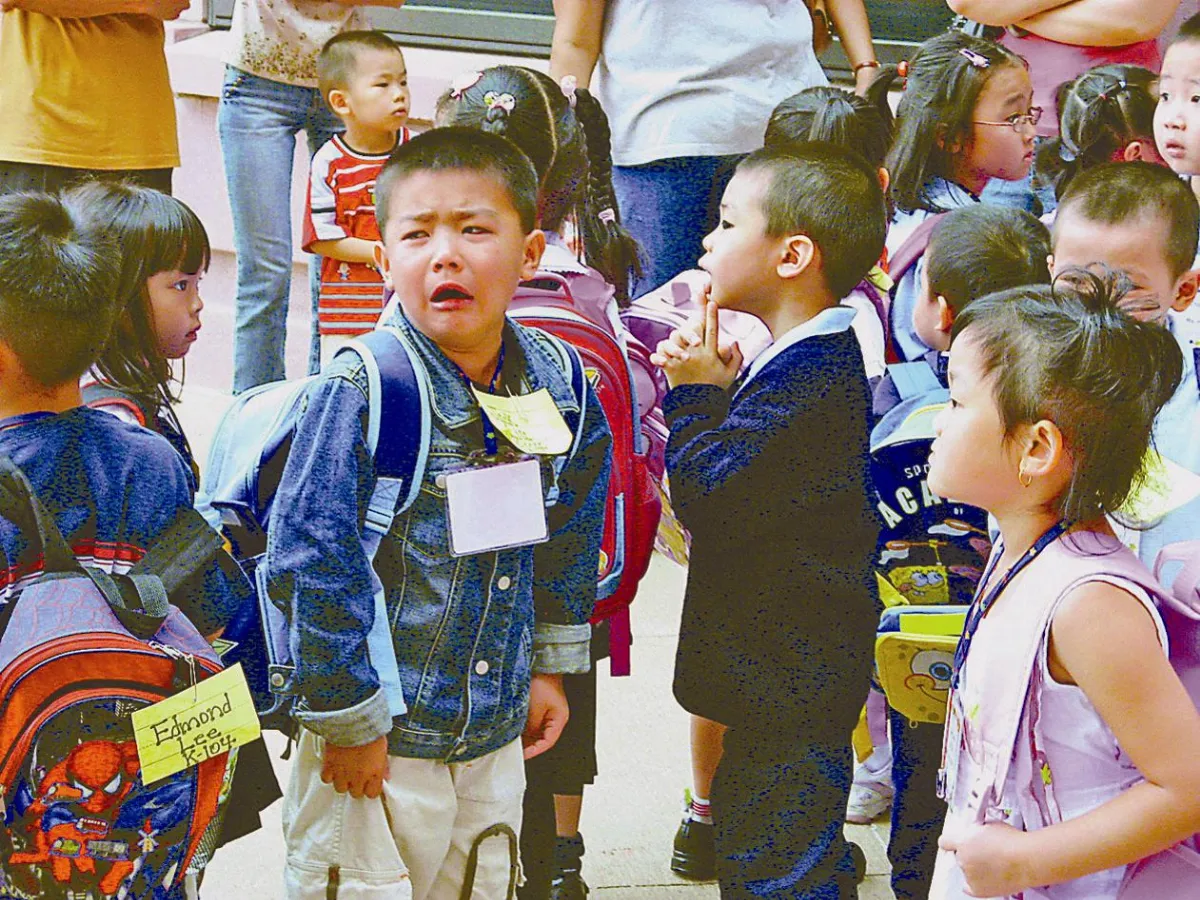 父母心情  小學生 第一次離家