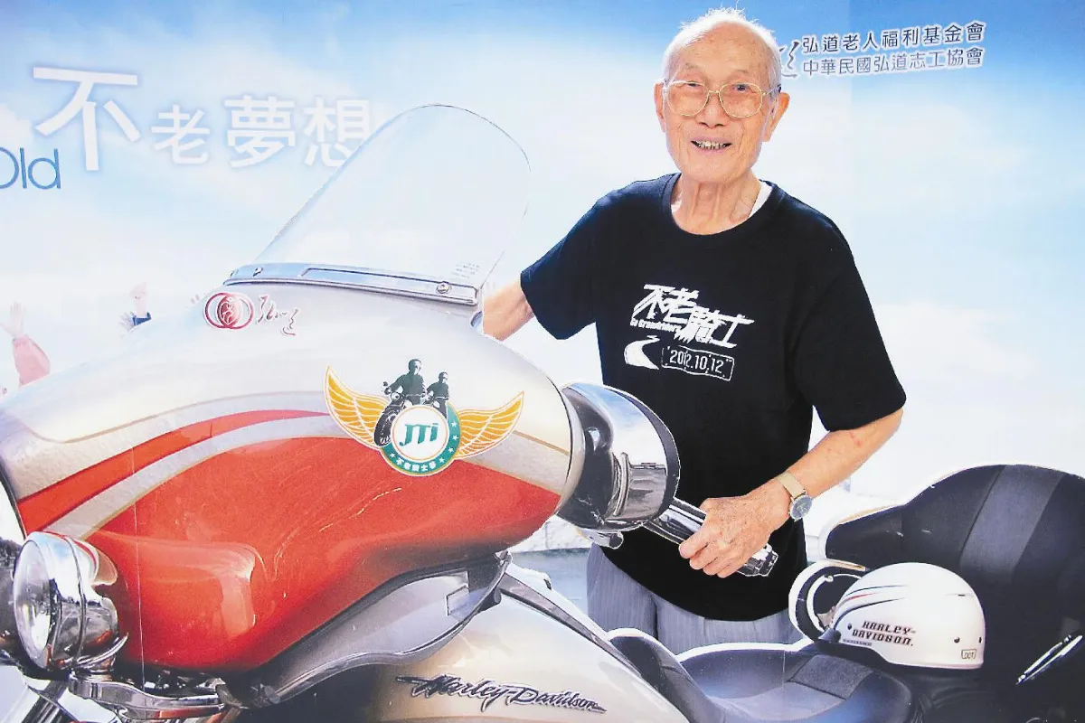 不老騎士將赴美 12天700公里圓夢