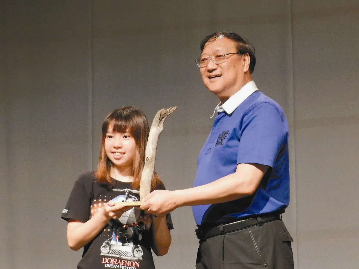 蔡葉偉：自我追求找定位