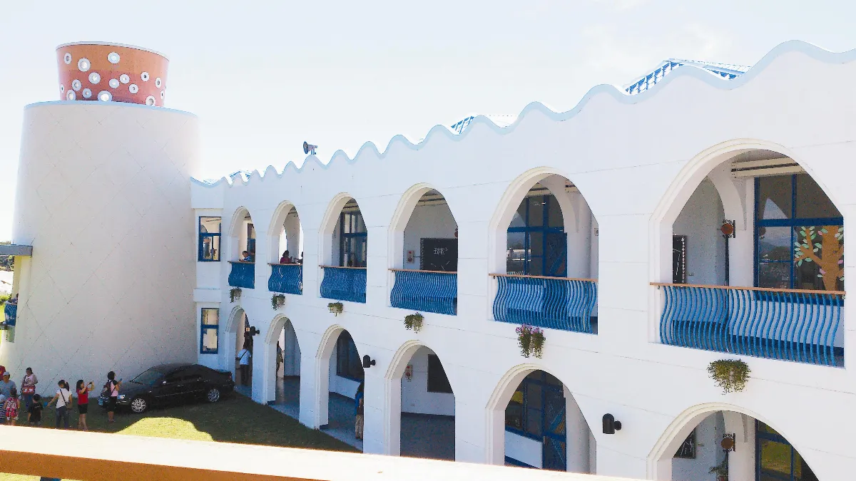 最美火車站遇上最美小學 醉了