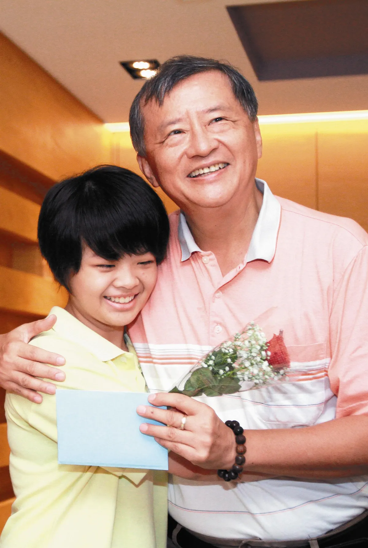 清寒生 與愛心爸爸共度佳節