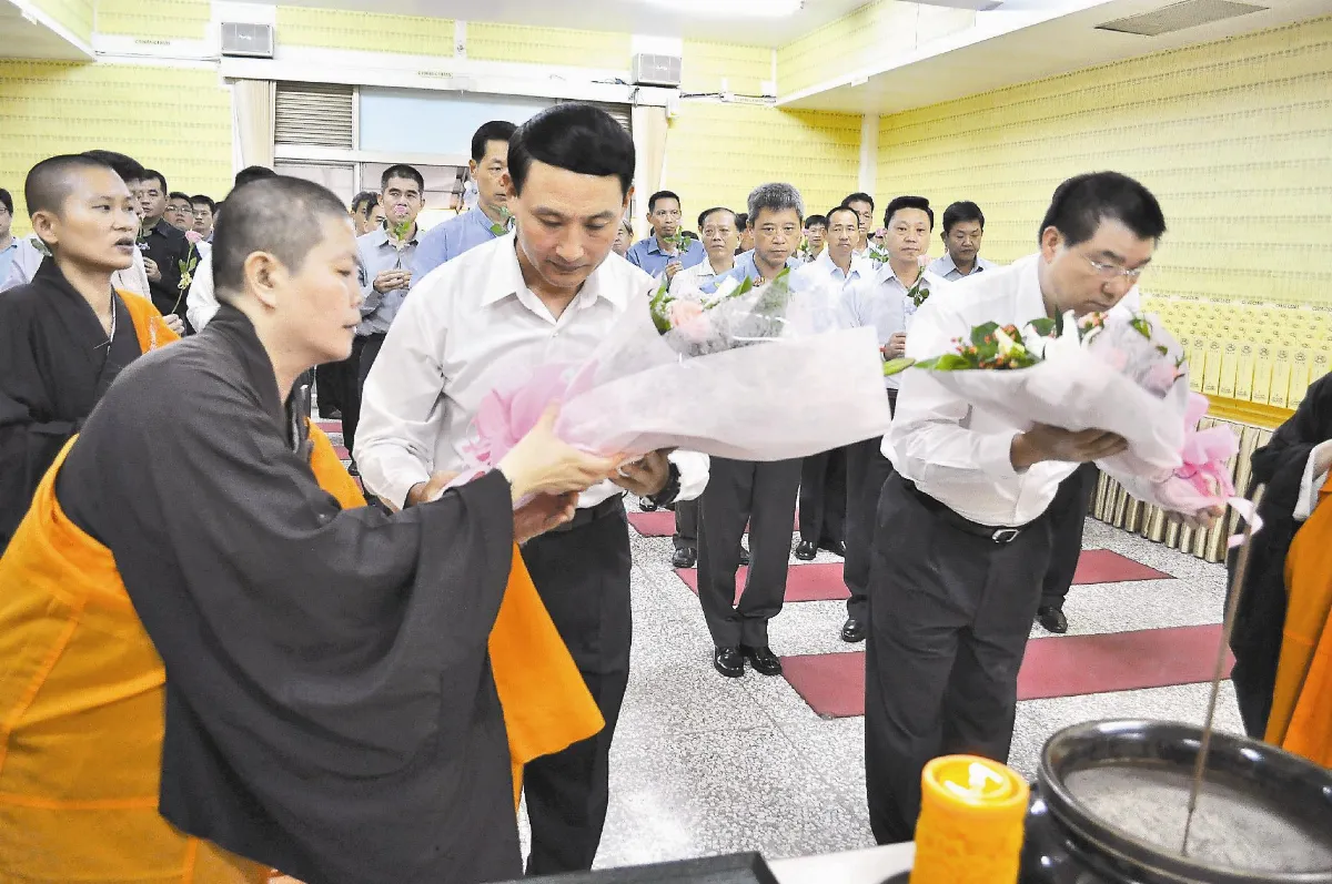 佛號慰英靈 超薦南部國軍忠烈