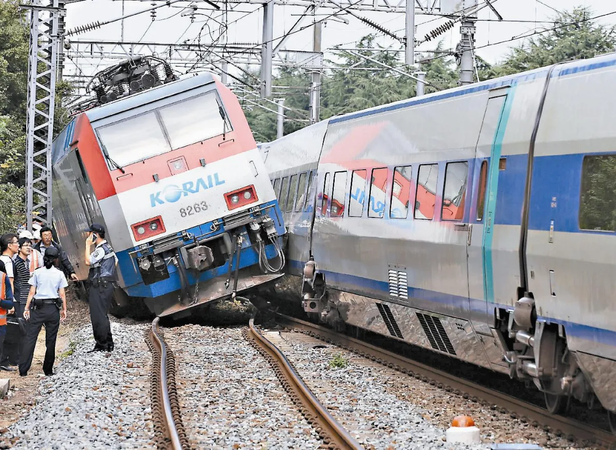 韓3列火車相撞 僅1人傷