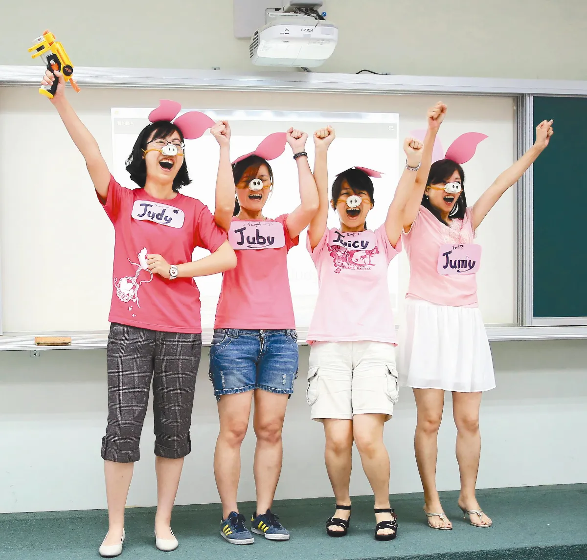 葳格高中 送教師全美語課程