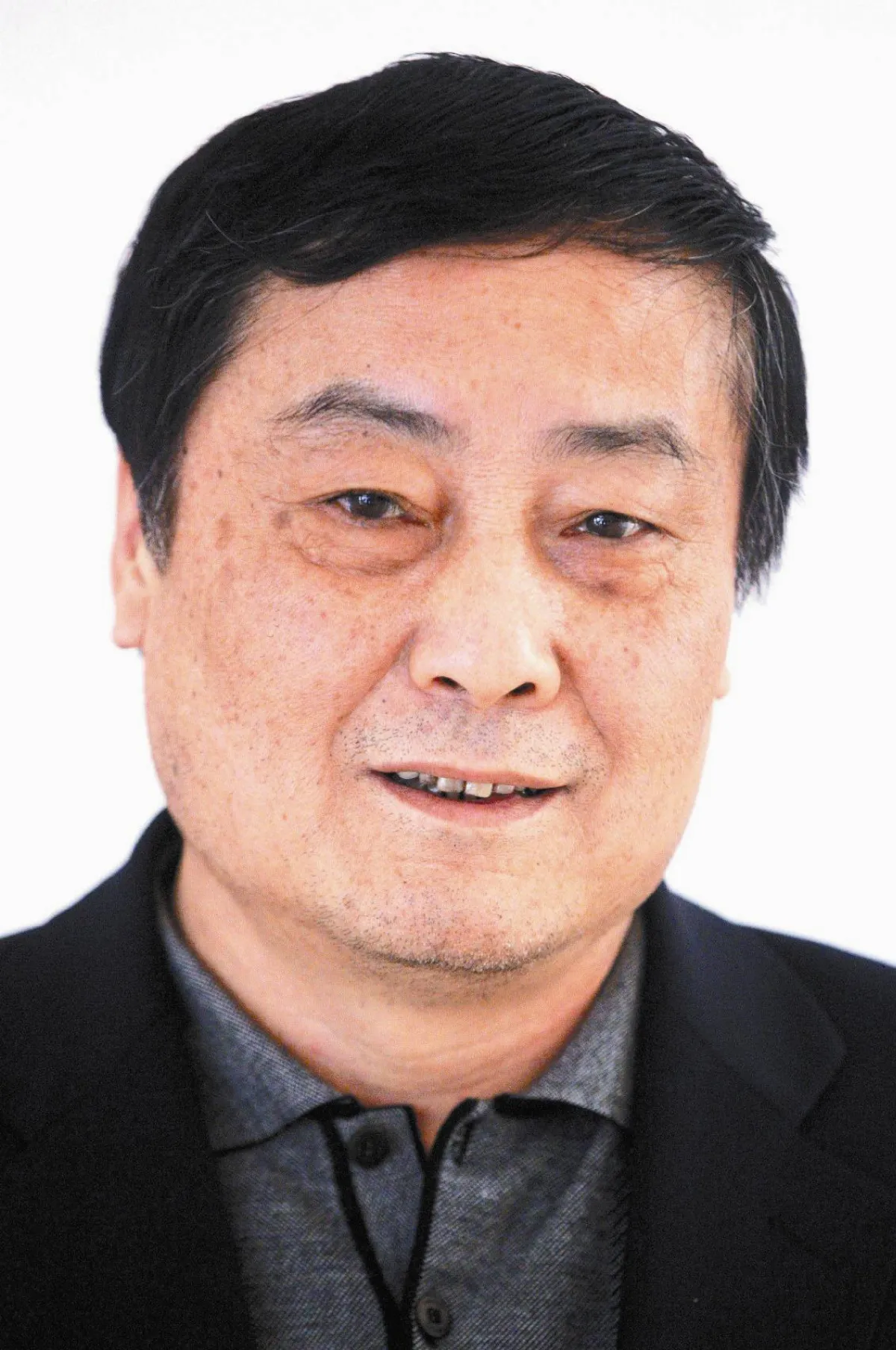 陸失業男 砍傷前首富宗慶後